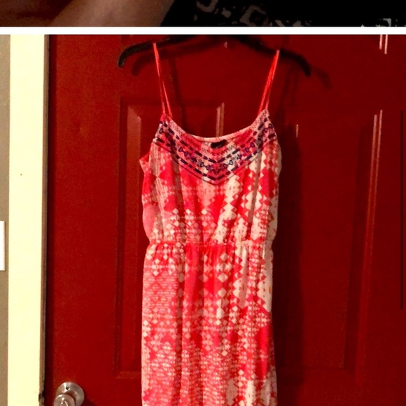 Size M cream dress - Picture 4 of 7